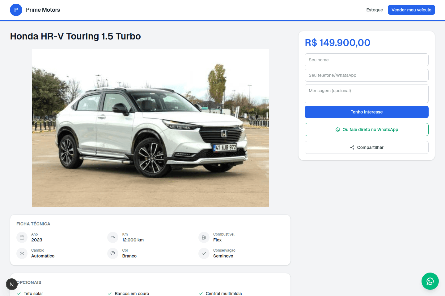 Página de um veículo no site público, com galeria de fotos e formulário de interesse